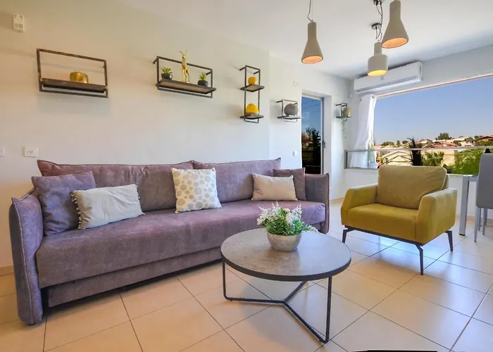 Yalarent Argaman 2Br & Balcony Apt