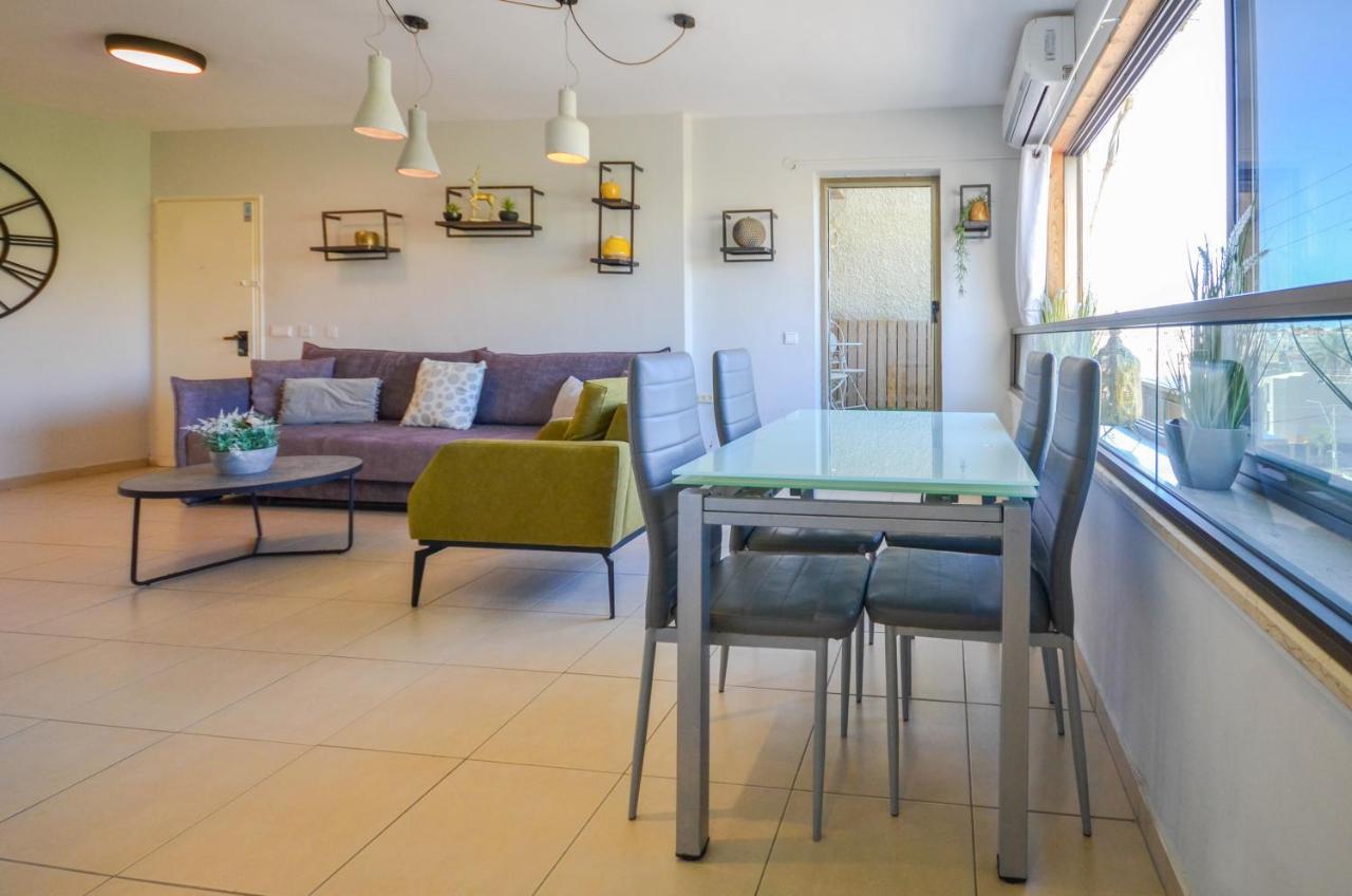 Yalarent Argaman 2br & Balcony Apt * Eilat